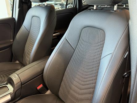 MERCEDES-BENZ GLA 250 e Progressive Trekhaak, Memory Seats, Camera, Sfeerverlichting, Led