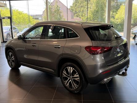 MERCEDES-BENZ GLA 250 e Progressive Trekhaak, Memory Seats, Camera, Sfeerverlichting, Led