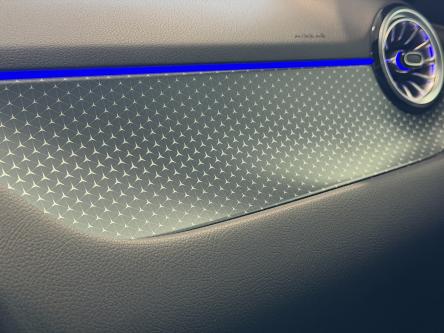 MERCEDES-BENZ GLA 250 e Progressive Trekhaak, Memory Seats, Camera, Sfeerverlichting, Led