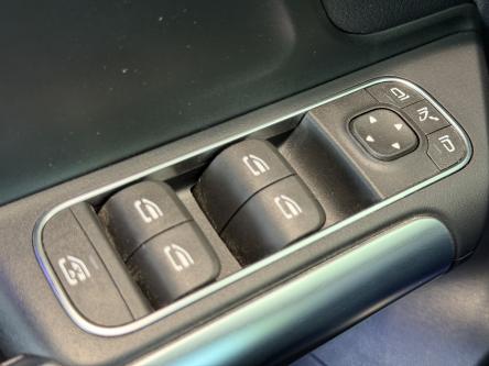 MERCEDES-BENZ GLA 250 e Progressive Trekhaak, Memory Seats, Camera, Sfeerverlichting, Led