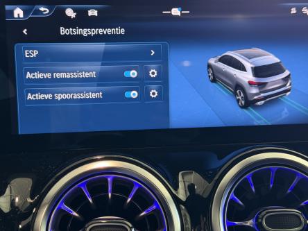 MERCEDES-BENZ GLA 250 e Progressive Trekhaak, Memory Seats, Camera, Sfeerverlichting, Led