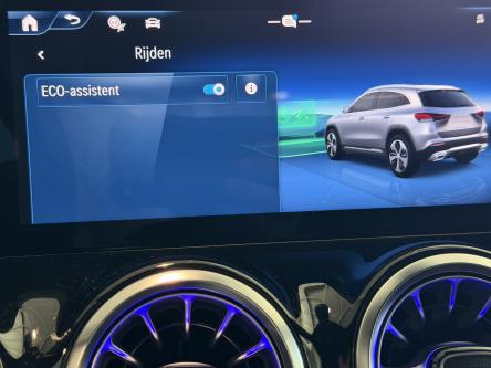 MERCEDES-BENZ GLA 250 e Progressive Trekhaak, Memory Seats, Camera, Sfeerverlichting, Led