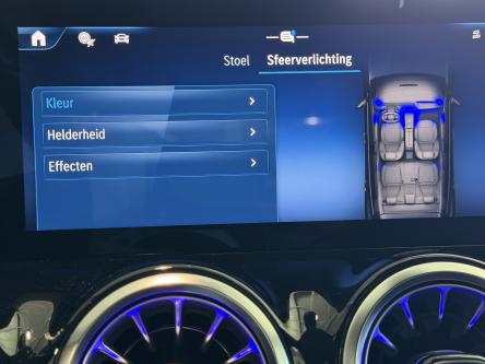 MERCEDES-BENZ GLA 250 e Progressive Trekhaak, Memory Seats, Camera, Sfeerverlichting, Led