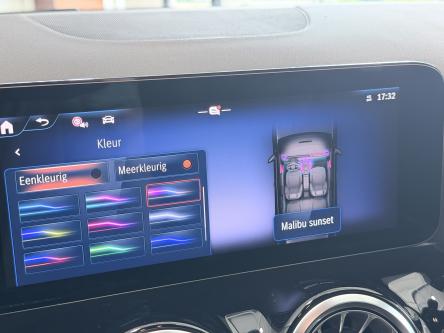 MERCEDES-BENZ EQA 250 Progressive Distronic, Camera, Led, Pdc, Smartphone Integration