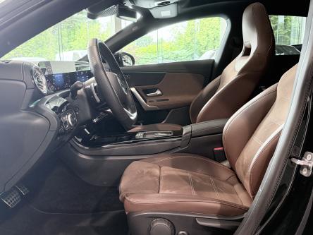 MERCEDES-BENZ CLA 250 e SB AMG Night Pack, Panorama, Advanced Sound, Keyless-Go, Led
