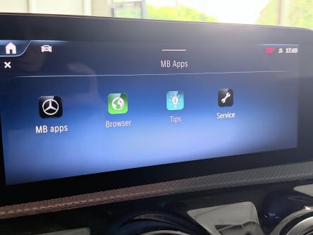 MERCEDES-BENZ CLA 250 e SB AMG Night Pack, Panorama, Advanced Sound, Keyless-Go, Led