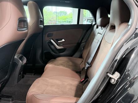 MERCEDES-BENZ CLA 250 e SB AMG Night Pack, Panorama, Advanced Sound, Keyless-Go, Led