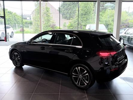 MERCEDES-BENZ A 180 Progressive Distronic, Pdc, Led, Camera, Smartphone Integration