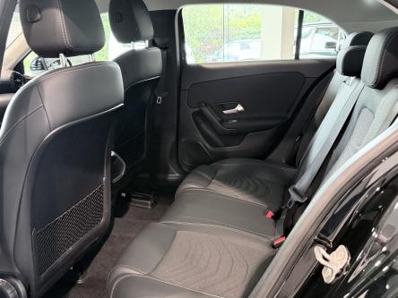 MERCEDES-BENZ A 180 Progressive Distronic, Pdc, Led, Camera, Smartphone Integration