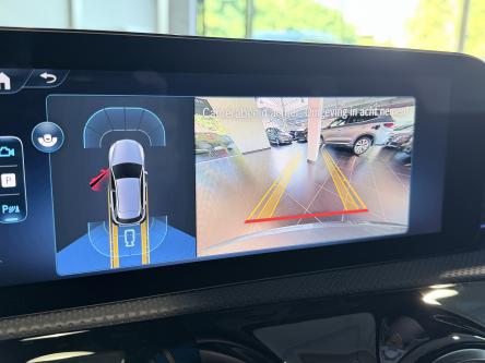 MERCEDES-BENZ A 180 AMG Keyless-Go, Camera, Led, Pdc, Smartphone Integration
