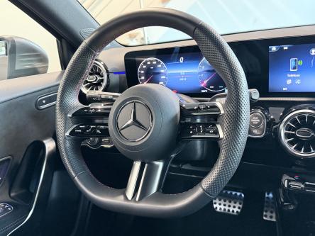 MERCEDES-BENZ A 180 AMG Keyless-Go, Camera, Led, Pdc, Smartphone Integration