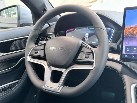 BYD Seal U DM-i Comfort MODEL 2027 Long Range 125km, Panorama, Head-Up Display, 360 Camera, Infinity Sound