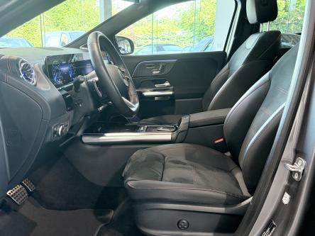 MERCEDES-BENZ EQA 300 4M AMG Panorama, Head-Up Display, 360 Camera, Distronic, Keyless-Go