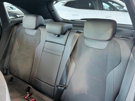 MERCEDES-BENZ EQA 300 4M AMG Panorama, Head-Up Display, 360 Camera, Distronic, Keyless-Go