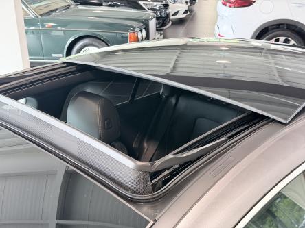 MERCEDES-BENZ CLA 180 Progressive 