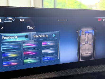 MERCEDES-BENZ CLA 180 Progressive 
