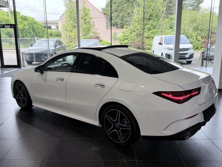 MERCEDES-BENZ CLA 180 AMG 