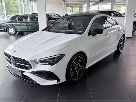 MERCEDES-BENZ CLA 180 AMG 