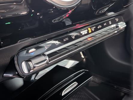 MERCEDES-BENZ A 250 e Amg Keyless-Go, Mbux, Led, Pdc, Camera