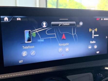 MERCEDES-BENZ A 250 e Amg Keyless-Go, Mbux, Led, Pdc, Camera
