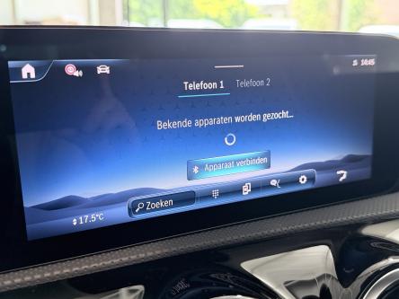 MERCEDES-BENZ CLA 180 Progressive Panorama, Night Pack, Standverwarming, Led, Camera