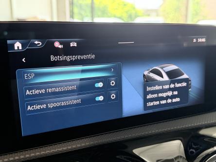 MERCEDES-BENZ CLA 180 Progressive Panorama, Night Pack, Standverwarming, Led, Camera