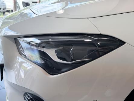 MERCEDES-BENZ CLA 180 Progressive Panorama, Night Pack, Standverwarming, Led, Camera
