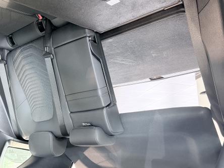 MERCEDES-BENZ EQA 250 + Progressive Panorama, Led, Camera, Mbux, Pdc