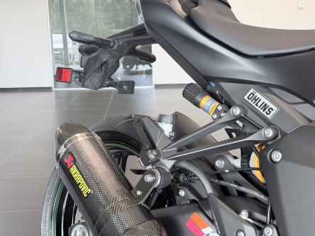 Kawasaki Z1000  AKRAPOVIC 9900KM!