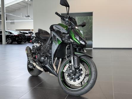 Kawasaki Z1000  AKRAPOVIC 9900KM!