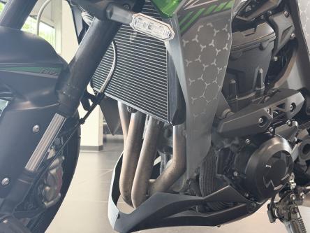 Kawasaki Z1000  AKRAPOVIC 9900KM!