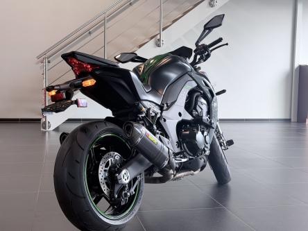 Kawasaki Z1000  AKRAPOVIC 9900KM!