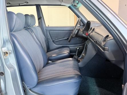 MERCEDES-BENZ 200 W123 200 1e eigenaar 58000KM!