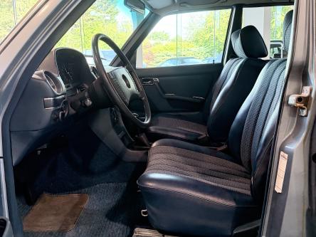 MERCEDES-BENZ 200 W123 200 1e eigenaar 58000KM!