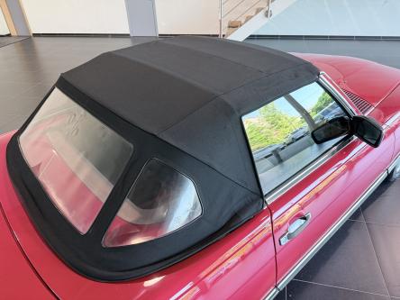 MERCEDES-BENZ SL 300  