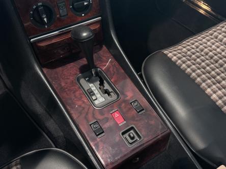 MERCEDES-BENZ SL 500  