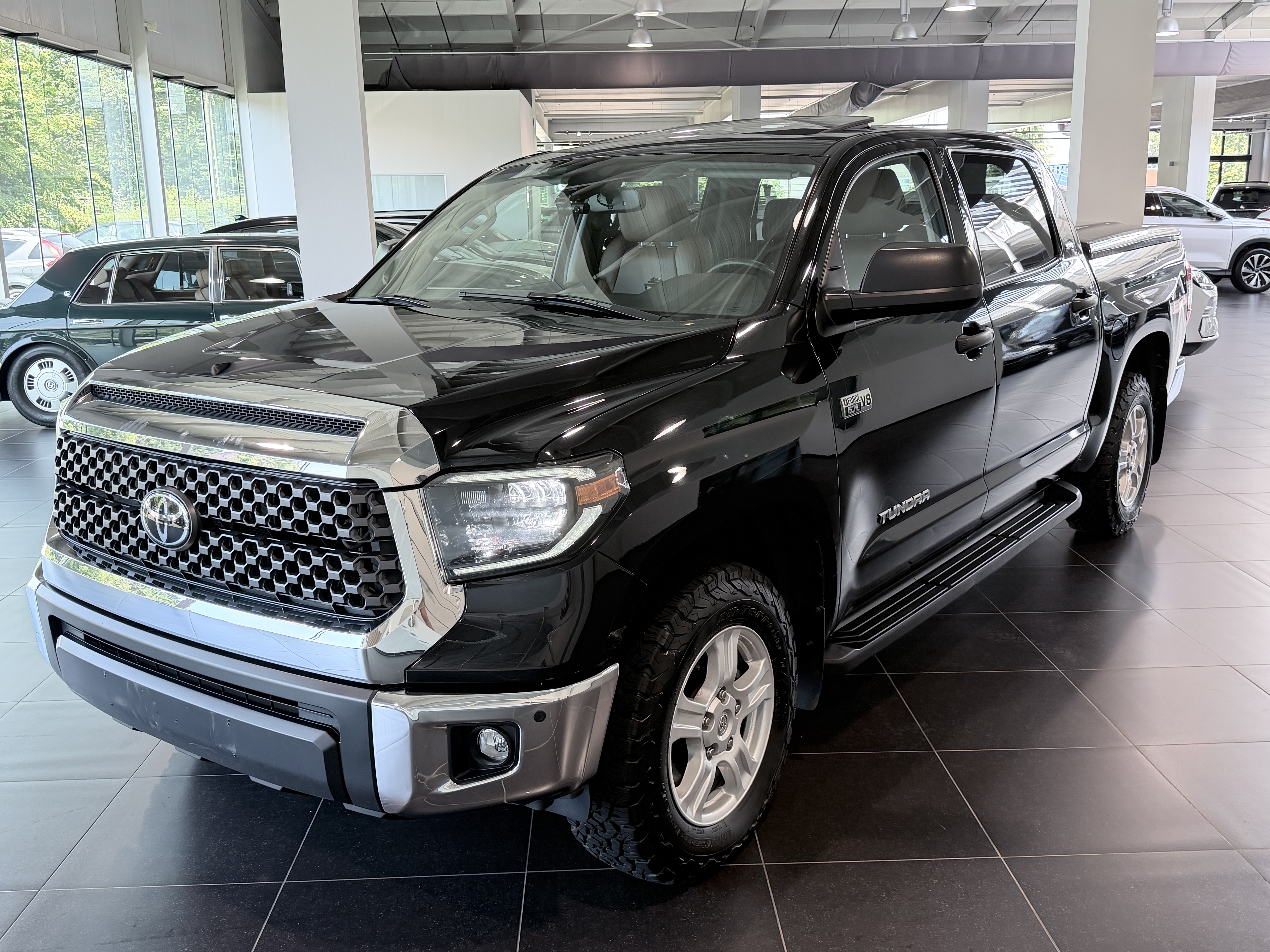 TOYOTA TUNDRA  