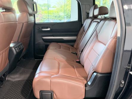 TOYOTA TUNDRA  