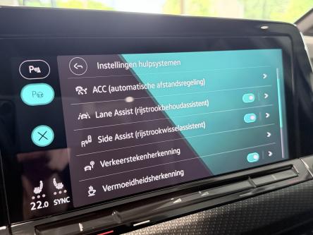 VOLKSWAGEN Golf R 2.0 TSI ACC, Pdc, Achteruitrij Camera, Led