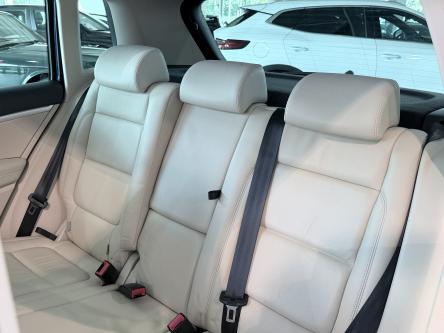 VOLKSWAGEN Tiguan  PANO / XENON / Leer