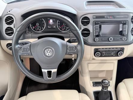 VOLKSWAGEN Tiguan  PANO / XENON / Leer