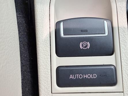 VOLKSWAGEN Tiguan  PANO / XENON / Leer