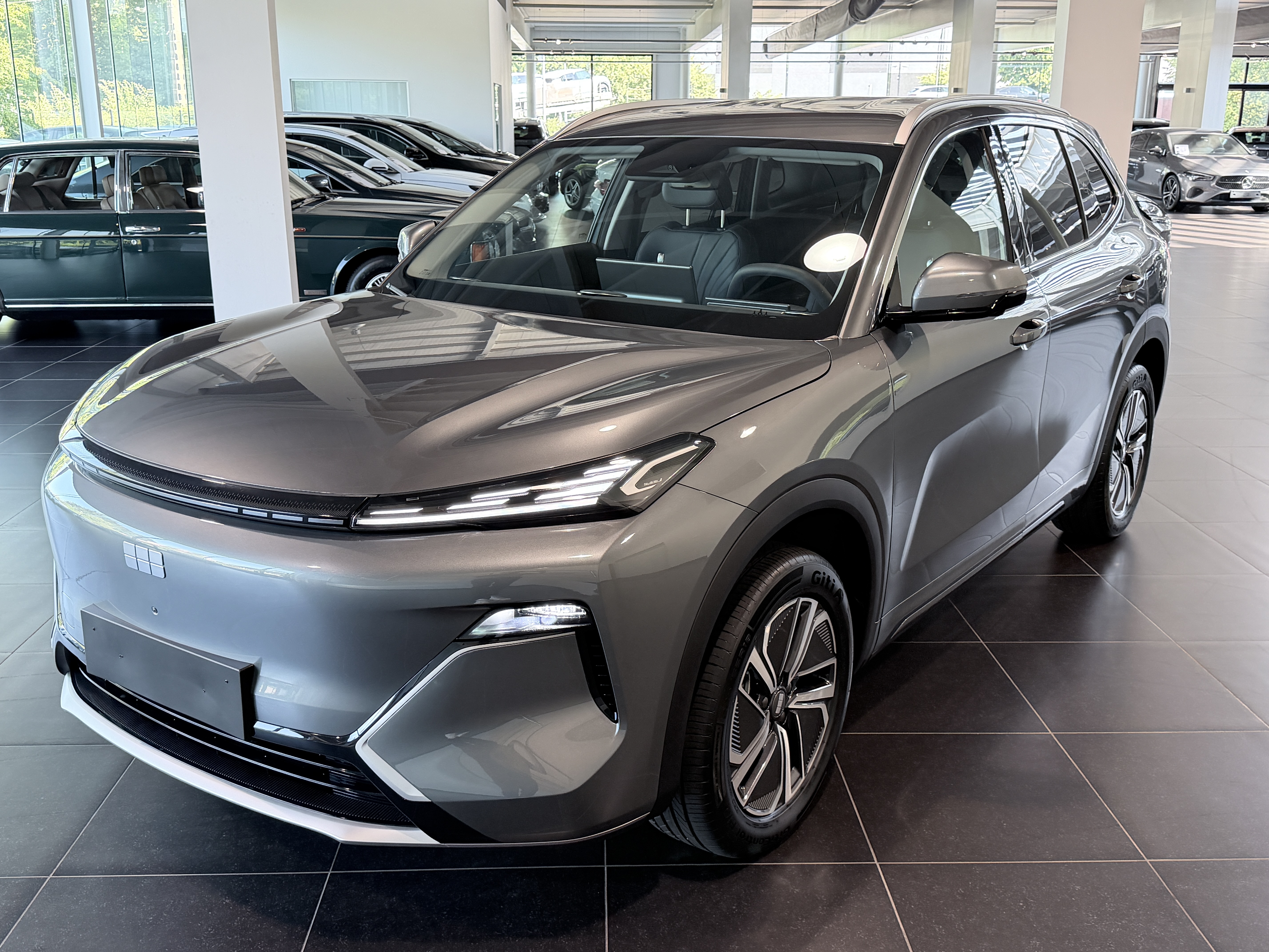 Geely Starray EM-i  