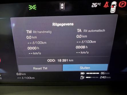 VOLVO XC90 T8 PHEV Ultra Dark Massage Seats, 360 Camera, Bowers Wilkins Sound, Panorama, Head-Up