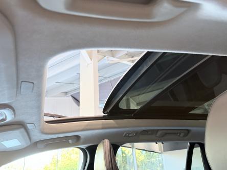 VOLVO XC90 T8 PHEV Ultra Dark Massage Seats, 360 Camera, Bowers Wilkins Sound, Panorama, Head-Up