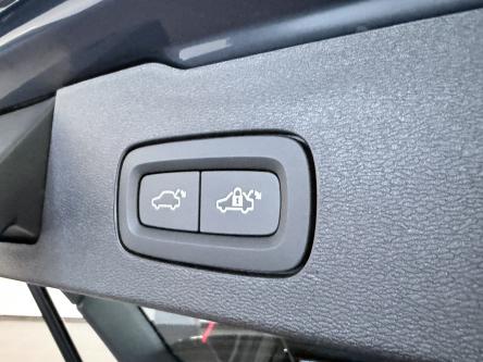 VOLVO V60 2.0 B5 AWD CROSS COUNTRY PLUS Harman Kardon Sound, Panorama, Camera, Full Led