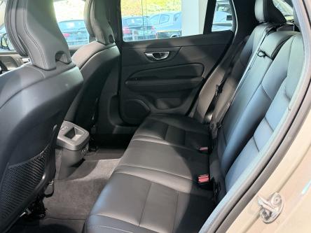 VOLVO V60 B4 Plus Dark Panorama, Head-Up Display, 360 Camera, Harman Kardon Sound