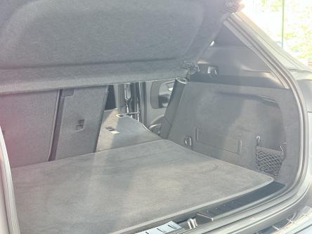 MERCEDES-BENZ EQA 250 + AMG Night Pack, 360 Camera, 20 Inch Alu, Advanced Sound, Led High Performance