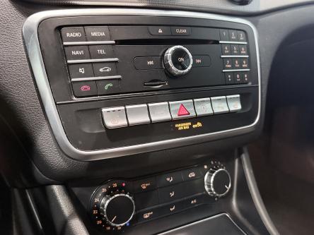 MERCEDES-BENZ GLA 180 Urban Trekhaak, Only 46000 km !!