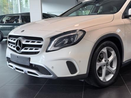 MERCEDES-BENZ GLA 180 Urban Trekhaak, Only 46000 km !!